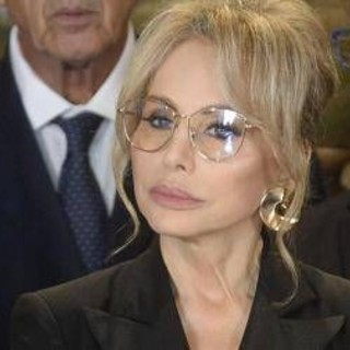 Marina Berlusconi contro le &quot;due facce&quot; della giustizia. L'Anm: &quot;Errori fisiologici&quot;. Insorge Forza Italia