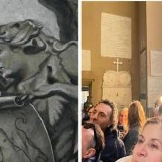 In centinaia nella basilica romana per vedere l'affresco che somiglia a Meloni In centinaia nella basilica romana per vedere l'affresco che somiglia a Meloni