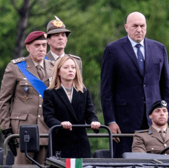 Meloni bacchetta l'Università di Bologna: &quot;Inaccettabile il no al corso di Filosofia per gli Ufficiali'