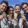 Nuoto, nel fondo a Golfo Aranci trionfo azzurro nella staffetta e il sigillo di Paltrinieri