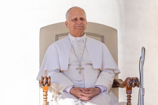 Papa “Serve impegno collettivo per lavoro stabile e dignitoso”