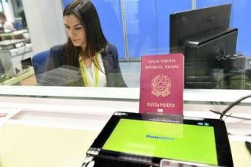 Poste, da Brescia a Vercelli sale a 3.215 numero uffici abilitati al rilascio o al rinnovo del passaporto Poste, da Brescia a Vercelli sale a 3.215 numero uffici abilitati al rilascio o al rinnovo del passaporto