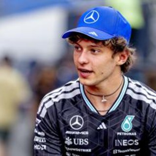 Antonelli: "Grandiosa la chiacchierata con Federer, mi ha consigliato di gestire le emozioni" Antonelli: "Grandiosa la chiacchierata con Federer, mi ha consigliato di gestire le emozioni"