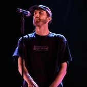 Sanremo 2026, Mecna chi è: la cover con Mara Sattei Sanremo 2026, Mecna chi è: la cover con Mara Sattei