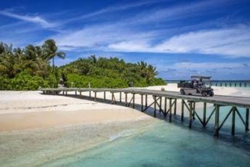 Tragedia alle Maldive, morti 5 italiani: chi sono le vittime Tragedia alle Maldive, morti 5 italiani: chi sono le vittime
