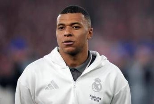 Psg condannato a pagare 61 milioni a Mbappé Psg condannato a pagare 61 milioni a Mbappé
