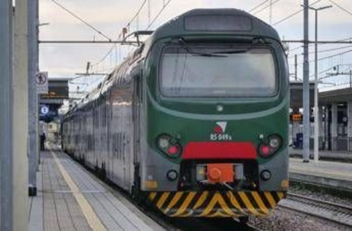 Sciopero 28 novembre, l'Italia si ferma: dai treni ad aerei e scuola, orari e fasce di garanzia