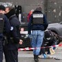 Francia, sparatoria nelle Yvelines: un morto e quattro feriti, indagini per terrorismo