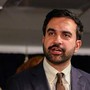 New York, Mamdani diserta la parata per il Columbus Day: polemiche nella comunità italoamericana