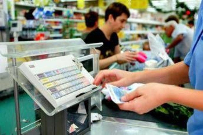 Test del carrello e lavoratori Pam licenziati, domani incontro azienda-sindacati