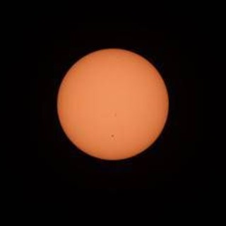 Eclissi totale in Italia, stanotte è attesa la 'Luna rossa'