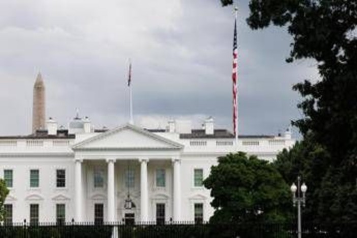 Usa, spari vicino alla Casa Bianca: colpiti due militari