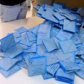 Sondaggio politico, Fratelli d'Italia cala e Pd cresce. Vannacci supera Forza Italia