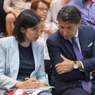 Ucraina, Pd risponde a Conte: "Sciogliere nodi con le primarie? Grave errore, serve sintesi tra i partiti"