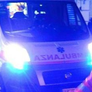 Auto contro guardrail nel foggiano, morto un 17enne e feriti altri 4 giovani