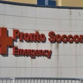Treviso, tredicenne investito in bici sulle strisce pedonali mentre rientra da scuola: è grave
