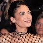 Cannes, per Elodie eleganza e gusto retrò nel primo red carpet da attrice