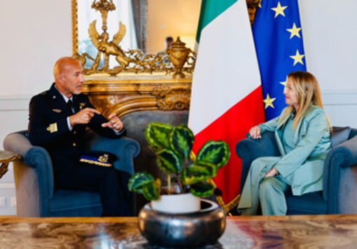Meloni vede Parmitano a Palazzo Chigi: "Dai lustro a intera nazione" Meloni vede Parmitano a Palazzo Chigi: "Dai lustro a intera nazione"