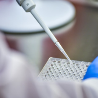 Aifa approva il rimborso di risankizumab per colite ulcerosa