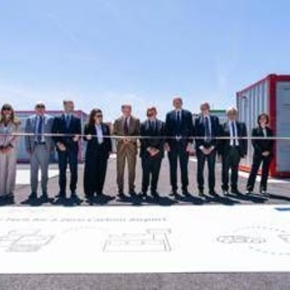 Enel e Adr danno il via a 'Pioneer', sistema stoccaggio che riutilizza batterie auto elettriche