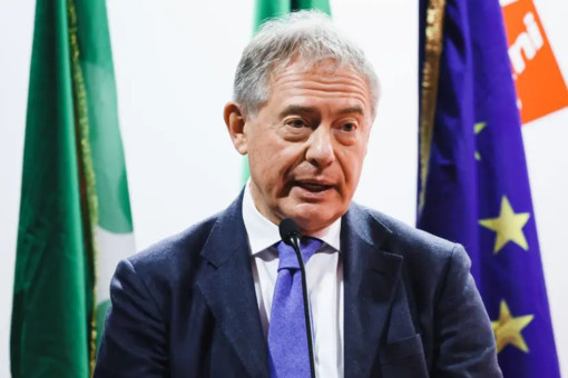 Urso “Sul taglio delle accise valuteremo in Cdm cosa fare”