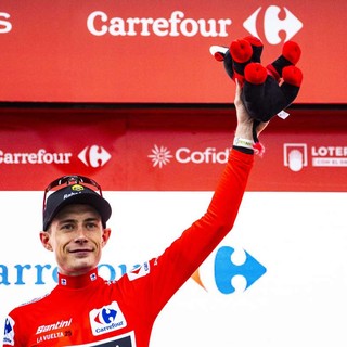 Uae vince cronosquadre alla Vuelta, Vingegaard torna in rosso