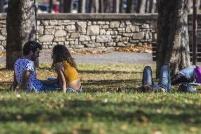 Arriva l'anticiclone, ponte del 1 maggio con sole e caldo: le previsioni meteo