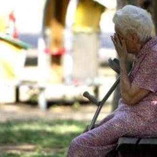 Truffe agli anziani, quali sono le più comuni e come difendersi