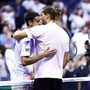Zverev cade, Sonego lo aiuta a rialzarsi: fair play agli US Open