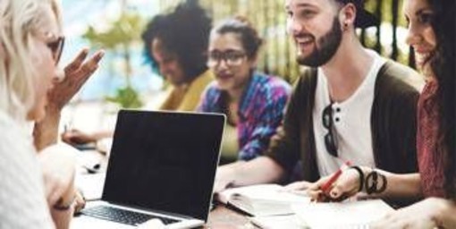 Cresce occupazione under 35 ma non la qualità, un terzo dei giovani è precario