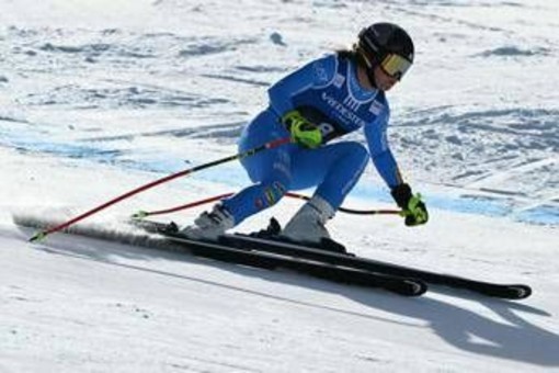 Coppa del Mondo sci, a Laura Pirovano la discesa della Val di Fassa: vince per un centesimo