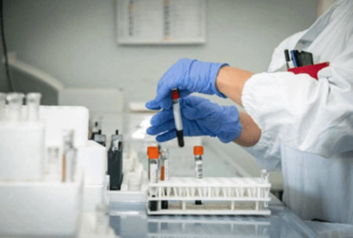 Cordoma del sacro, italiano il primo studio al mondo sull'efficacia dell'adroterapia Cordoma del sacro, italiano il primo studio al mondo sull'efficacia dell'adroterapia