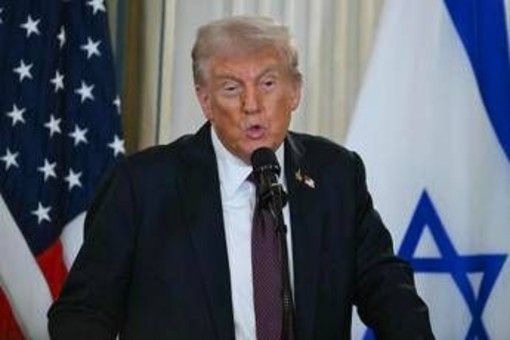 Trump, ultimatum a Hamas: &quot;Accetti accordo per Gaza entro domenica o sarà l'inferno&quot;