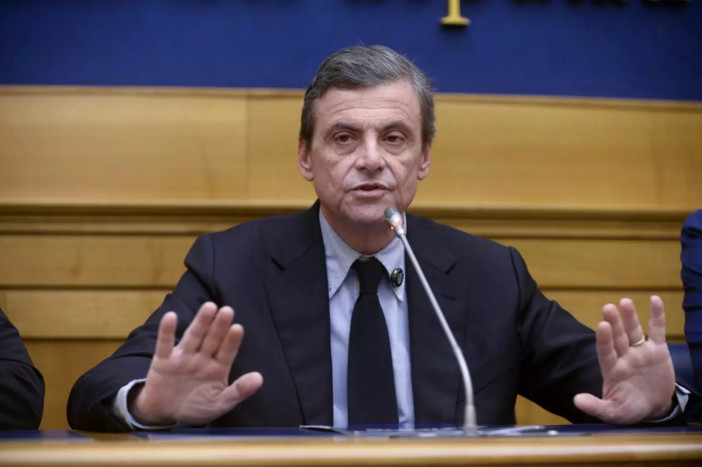 Dfp, Calenda “Documento inesistente, non c’è idea di Paese”
