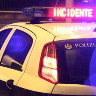 Roma, perde il controllo della moto sulla Laurentina: morto 43enne