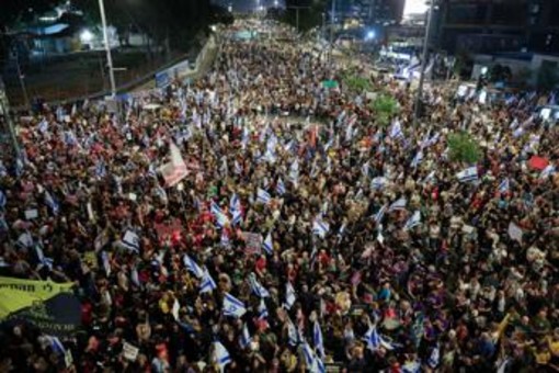 Israele-Hamas, negoziati al bivio. Estrema destra a Netanyahu: &quot;Attaccare Rafah ora&quot;