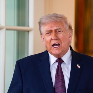 Trump “Qualcuno può dire a Papa Leone che l’Iran ha ucciso 42.000 manifestannti”