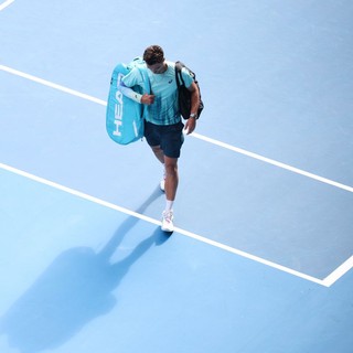 Sfortuna Musetti, vince i primi due set con Djokovic ma poi si ritira