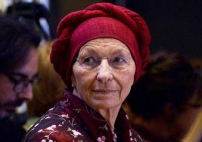 Emma Bonino migliora, trasferita in reparto Emma Bonino migliora, trasferita in reparto