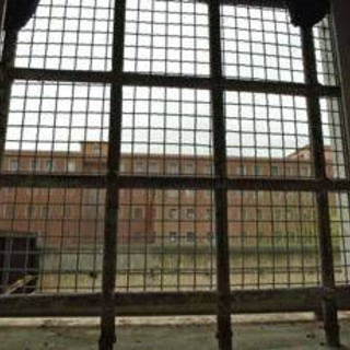 Carceri, ancora un suicidio: detenuto si impicca in cella a Rebibbia