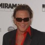 Mickey Rourke rischia lo sfratto e chiede aiuto ai fan: "Mi servono 59mila dollari" Mickey Rourke rischia lo sfratto e chiede aiuto ai fan: "Mi servono 59mila dollari"