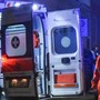 Roma, uomo ferito da arma da taglio muore in strada: indagini