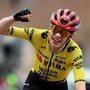 Giro d'Italia, Vingegaard vince la settima tappa ed Eulalio resta maglia rosa