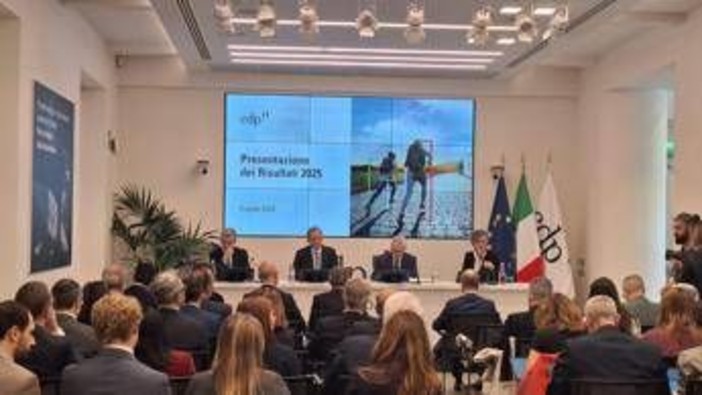 Cdp, nel 2025 utile netto record di 3,4 mld (+3%): patrimonio netto a 32 mld (+6%) Cdp, nel 2025 utile netto record di 3,4 mld (+3%): patrimonio netto a 32 mld (+6%)