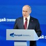Putin “Trump sta facendo molto per risolvere crisi complesse”