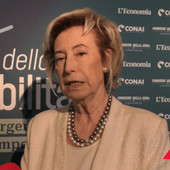 Rifiuti, Moratti: "Modello italiano del riciclo è esempio in Europa" Rifiuti, Moratti: "Modello italiano del riciclo è esempio in Europa"