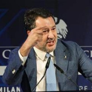 Tassa sulle banche, Salvini a Patuelli: &quot;Per ogni lamentela chiederemo 1 miliardo in più&quot;