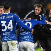 Baturina salva il Como nel recupero, col Bologna finisce 1-1