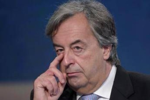 Influenza K, Burioni: "Scuole chiuse ma crescerà in tutte le regioni"
