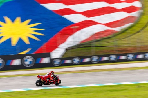 Bagnaia ruggisce in Malesia, Pecco ottiene la pole e vince la Sprint